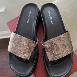 D. Pliner Fifi Summer Sandals. Great Quality and Price !!